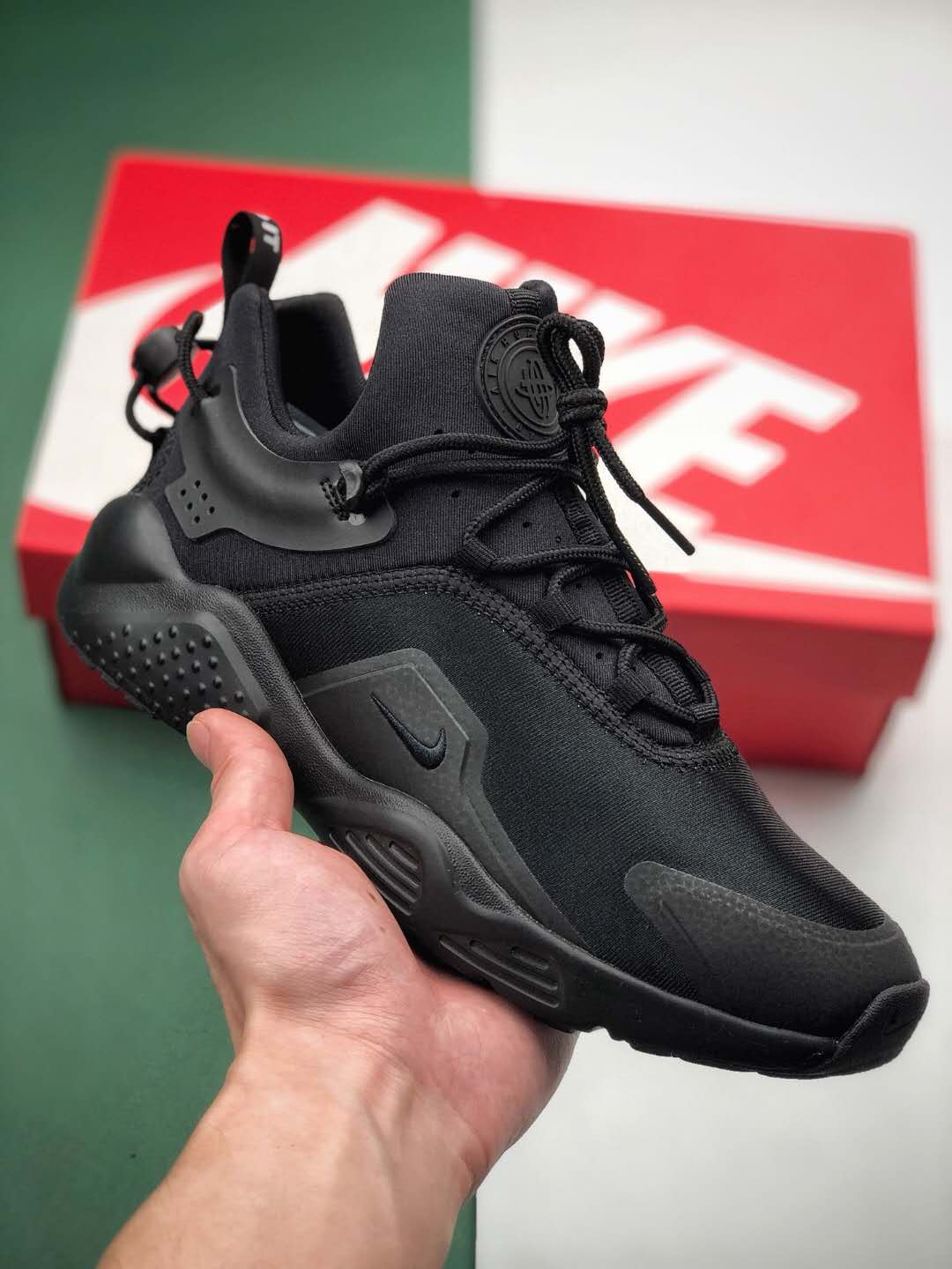 Nike Air Huarache City Move Black AO3172-002 - Stylish and Comfortable Sneakers