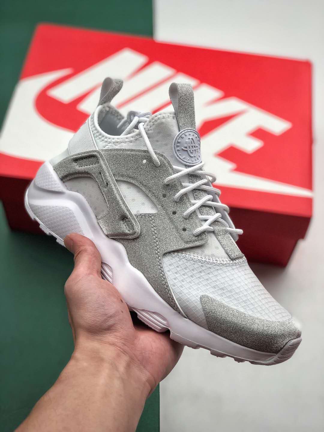 Nike Air Huarache Run Ultra Waltz 847567-100 - Lightweight Comfort and Style