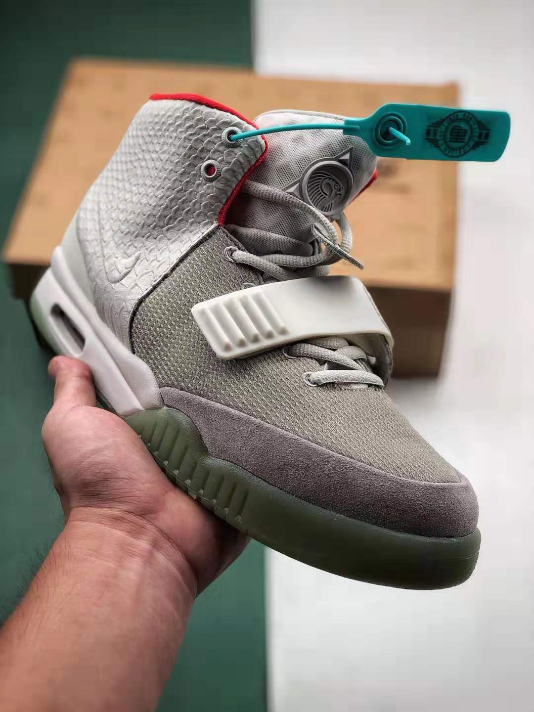 Nike Air Yeezy 2 NRG 'Pure Platinum' 508214-010 - Limited Edition Sneakers