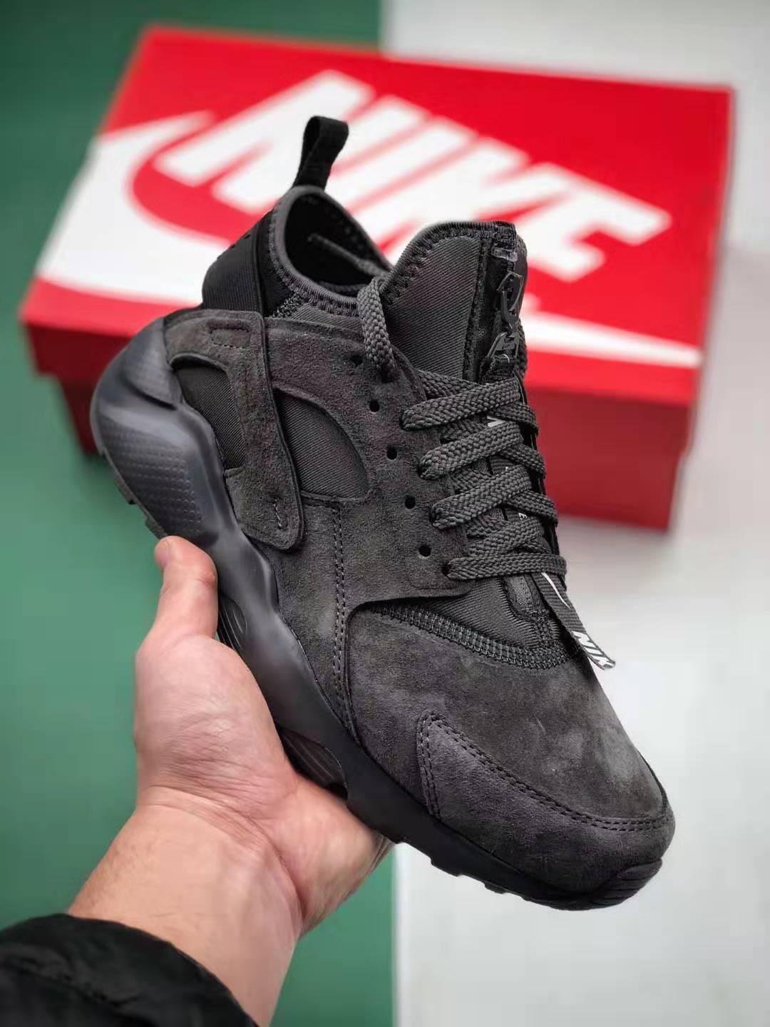 Nike Air Huarache Run Ultra Suede ID Black Grey 829669-556 - Stylish and Comfortable Sneakers for Men