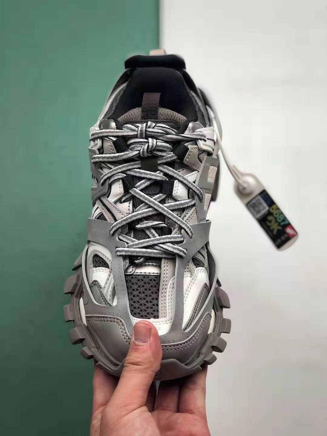 Balenciaga Track Sneaker 'Grey White' - 542023 W1GB7 1214 | Limited Stock Balenciaga Track Sneaker 'Grey White' - 542023 W1GB7 1214 | Limited Stock