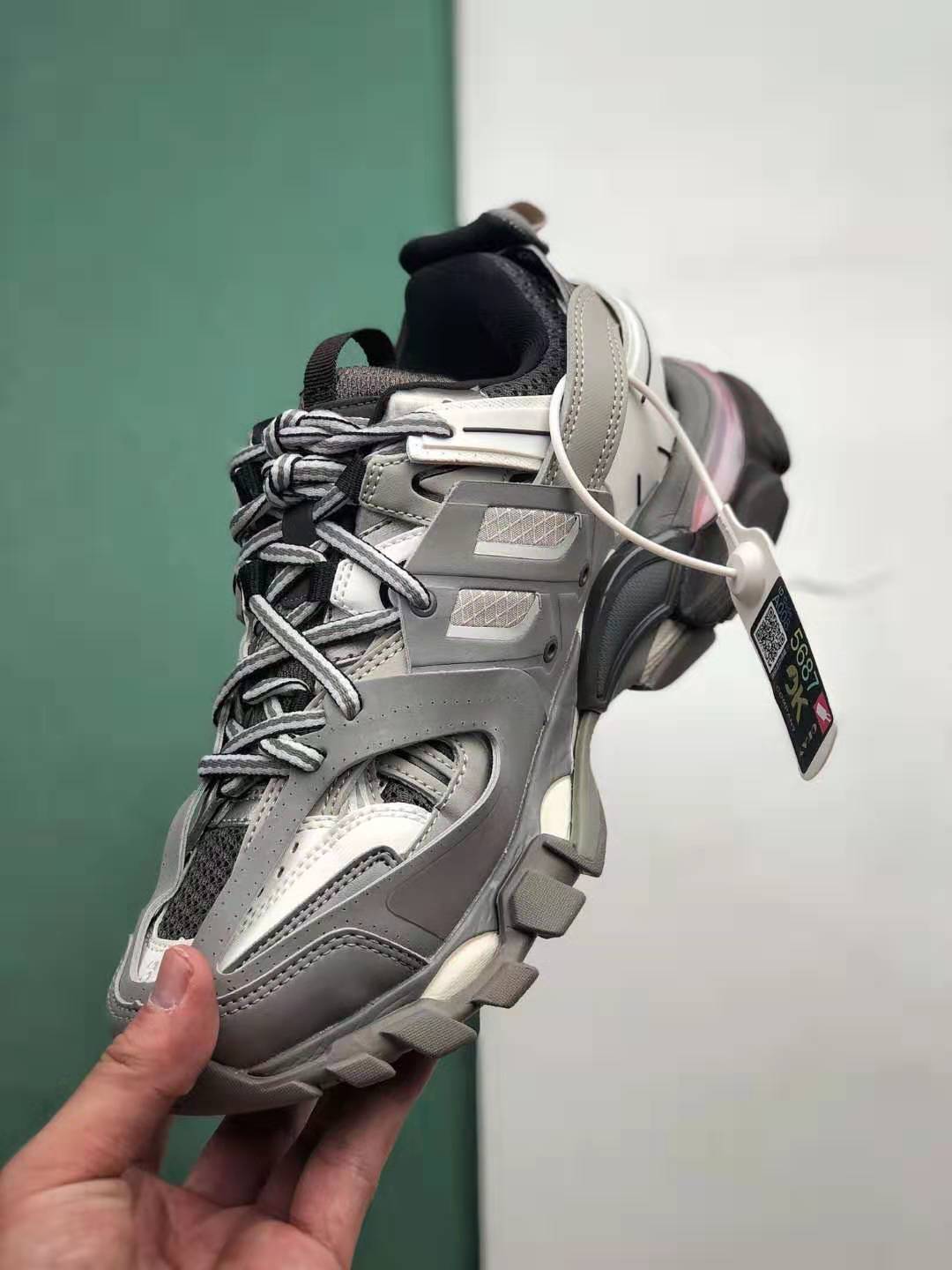 Balenciaga Track Sneaker 'Grey White' - 542023 W1GB7 1214 | Limited Stock Balenciaga Track Sneaker 'Grey White' - 542023 W1GB7 1214 | Limited Stock