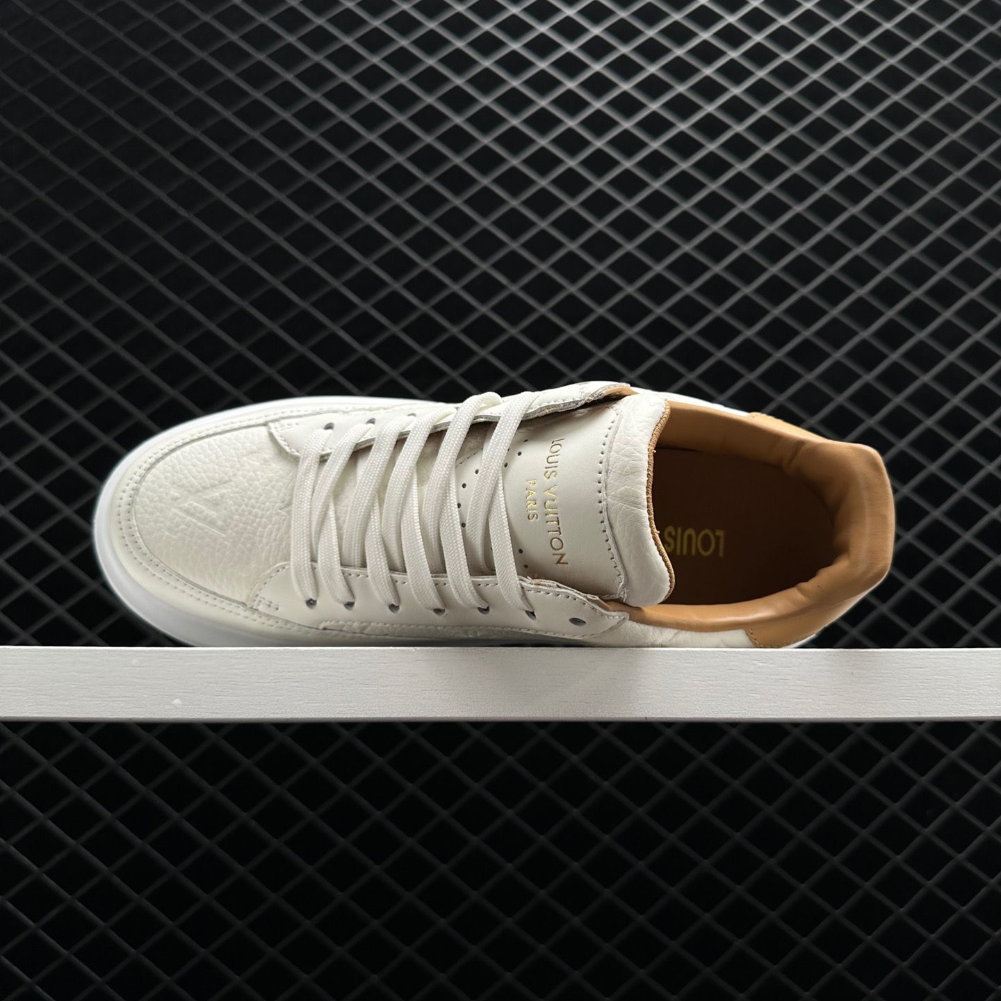 Louis Vuitton Beverly Hills White Brown Monogram Embossed 1A8V3H | Luxe Accessories for Fashion-forward Clients Louis Vuitton Beverly Hills White Brown Monogram Embossed 1A8V3H | Luxe Accessories for Fashion-forward Clients