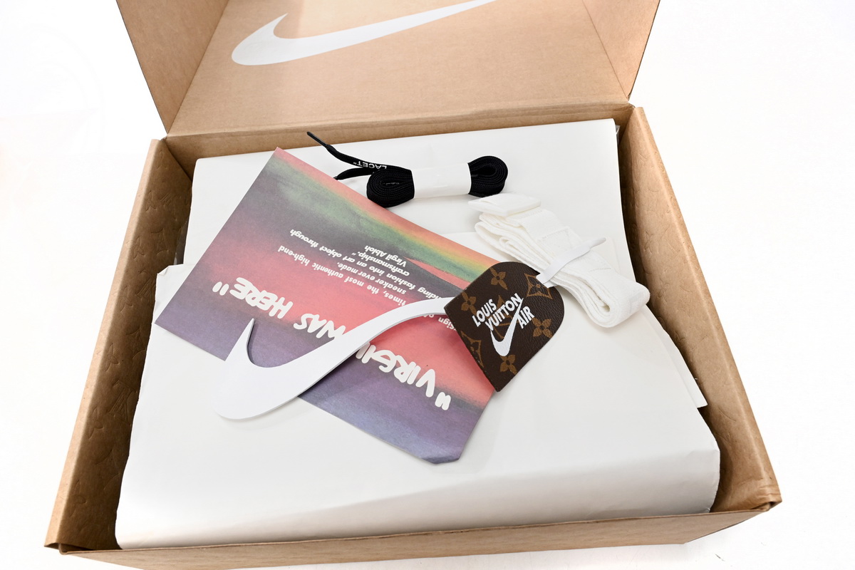 Louis Vuitton Trainer Black Grey 1AAHS2 - Stylish and Sophisticated Footwear Louis Vuitton Trainer Black Grey 1AAHS2 - Stylish and Sophisticated Footwear