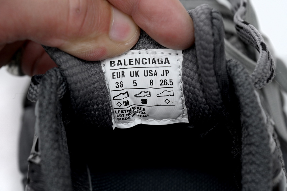 Balenciaga 3XL Black 734734 W3XL1 1090 - Shop the Latest Collection Now Balenciaga 3XL Black 734734 W3XL1 1090 - Shop the Latest Collection Now