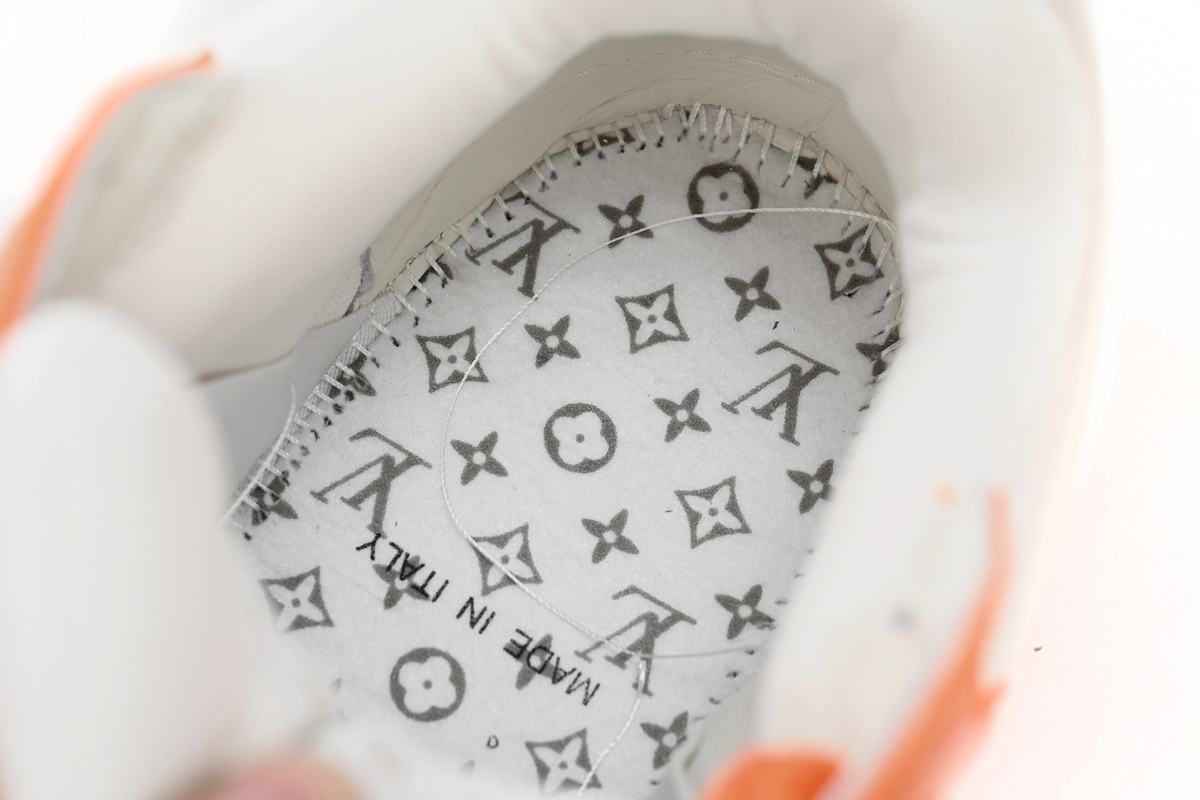 Louis Vuitton Trainer - Black, White & Orange | 1AB8SZ Louis Vuitton Trainer - Black, White & Orange | 1AB8SZ