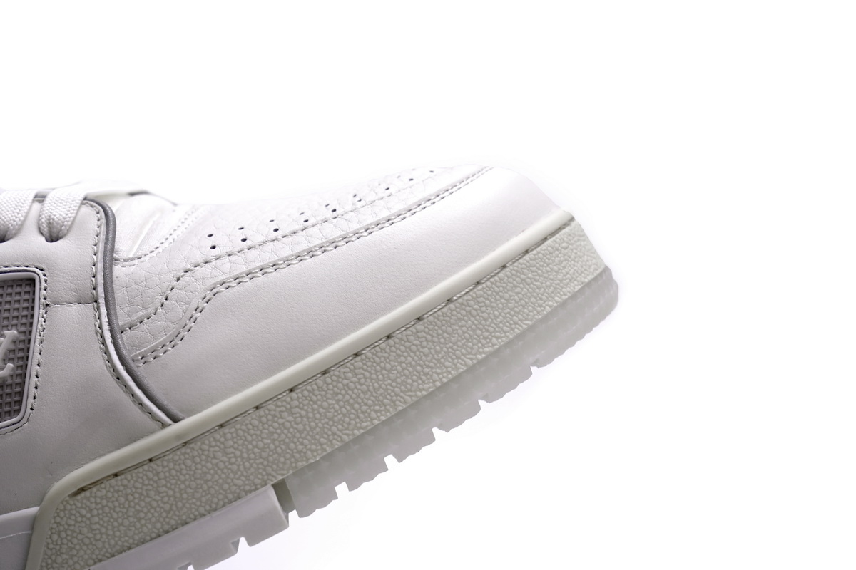 New Louis Vuitton Trainer White Litchi Pattern FD0221 - Exclusive Designer Sneakers for Sale New Louis Vuitton Trainer White Litchi Pattern FD0221 - Exclusive Designer Sneakers for Sale