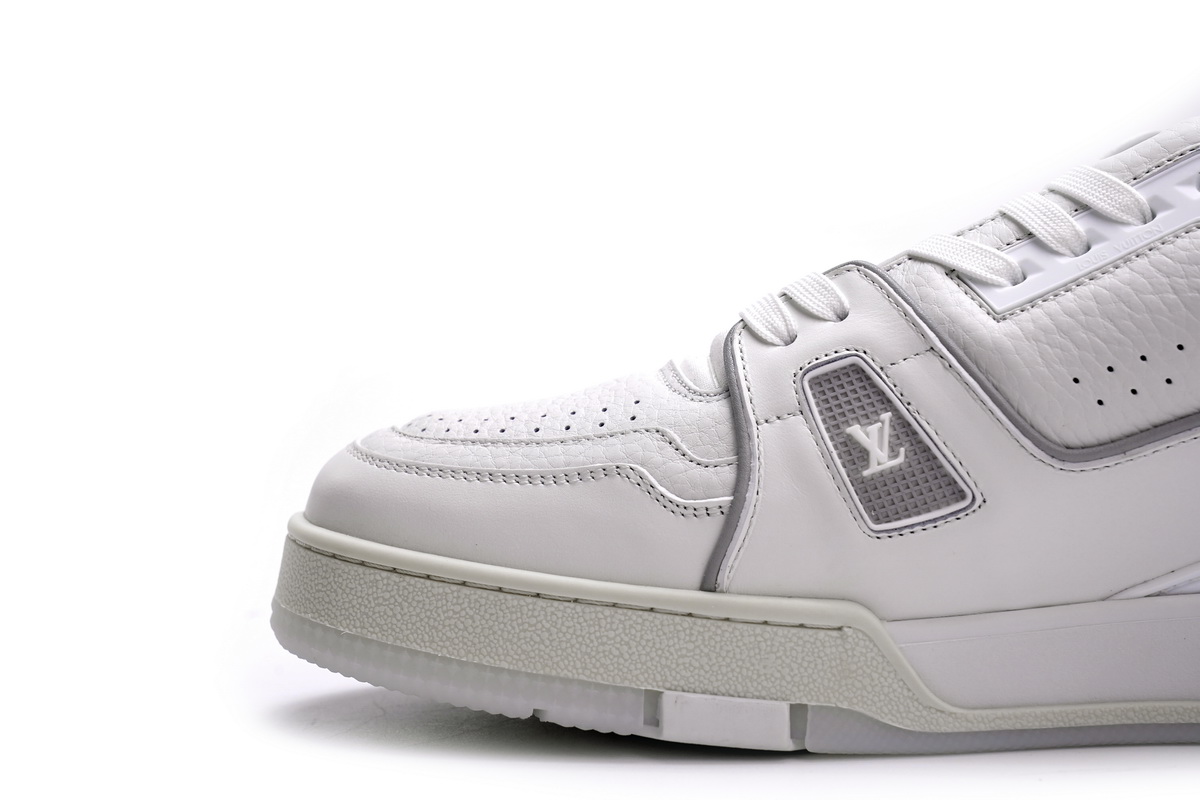 New Louis Vuitton Trainer White Litchi Pattern FD0221 - Exclusive Designer Sneakers for Sale New Louis Vuitton Trainer White Litchi Pattern FD0221 - Exclusive Designer Sneakers for Sale