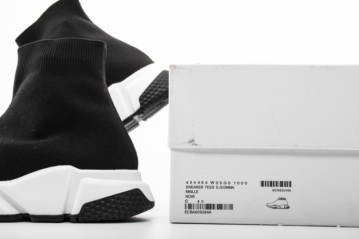 Balenciaga Speed Sneaker 2018 Black White 530349 W05G9 1000 Balenciaga Speed Sneaker 2018 Black White 530349 W05G9 1000