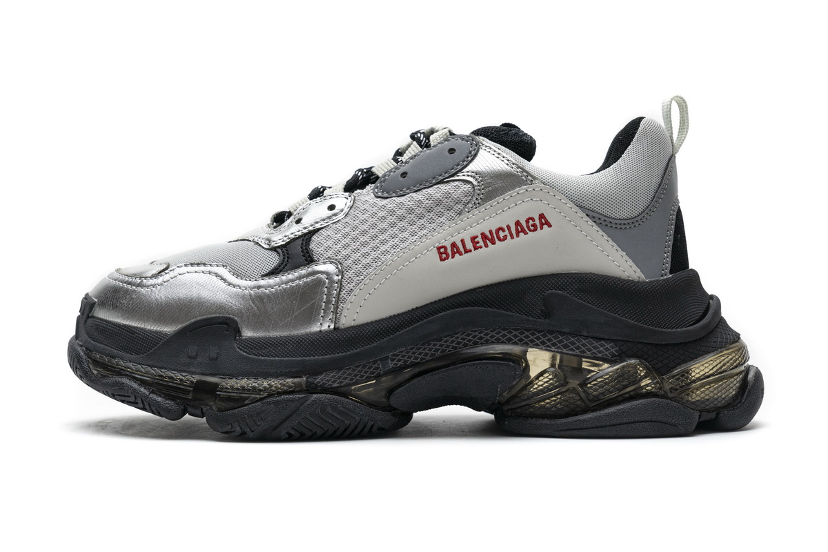 Balenciaga Triple S Black Silver 541624 W09E1 7320 - Sleek and Stylish Sneakers Balenciaga Triple S Black Silver 541624 W09E1 7320 - Sleek and Stylish Sneakers