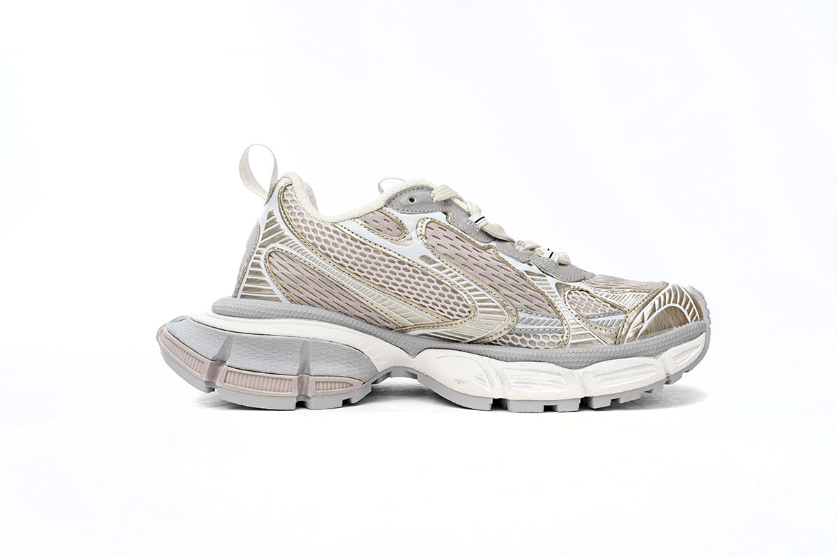 Balenciaga 3XL Rose Gold 734733 W1RB6 0208 - Luxurious Statement Timepiece Balenciaga 3XL Rose Gold 734733 W1RB6 0208 - Luxurious Statement Timepiece