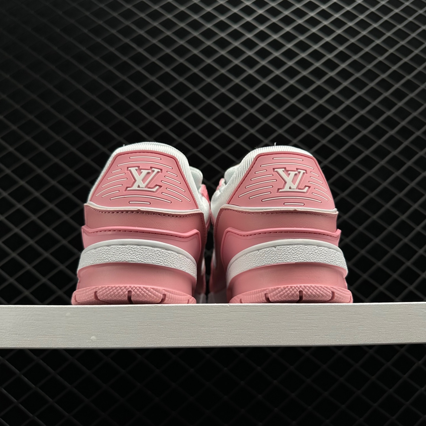 Louis Vuitton Trainer Pink White 1AA6VX - Women's Luxury Sneakers Louis Vuitton Trainer Pink White 1AA6VX - Women's Luxury Sneakers