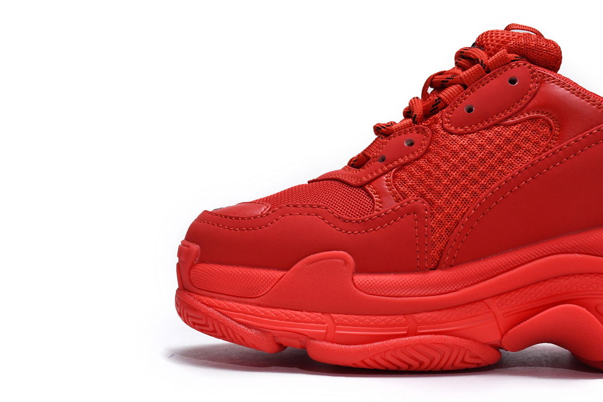 Balenciaga Triple S Dark Red 536737 W2FA1 9012 - Premium Sneakers Balenciaga Triple S Dark Red 536737 W2FA1 9012 - Premium Sneakers