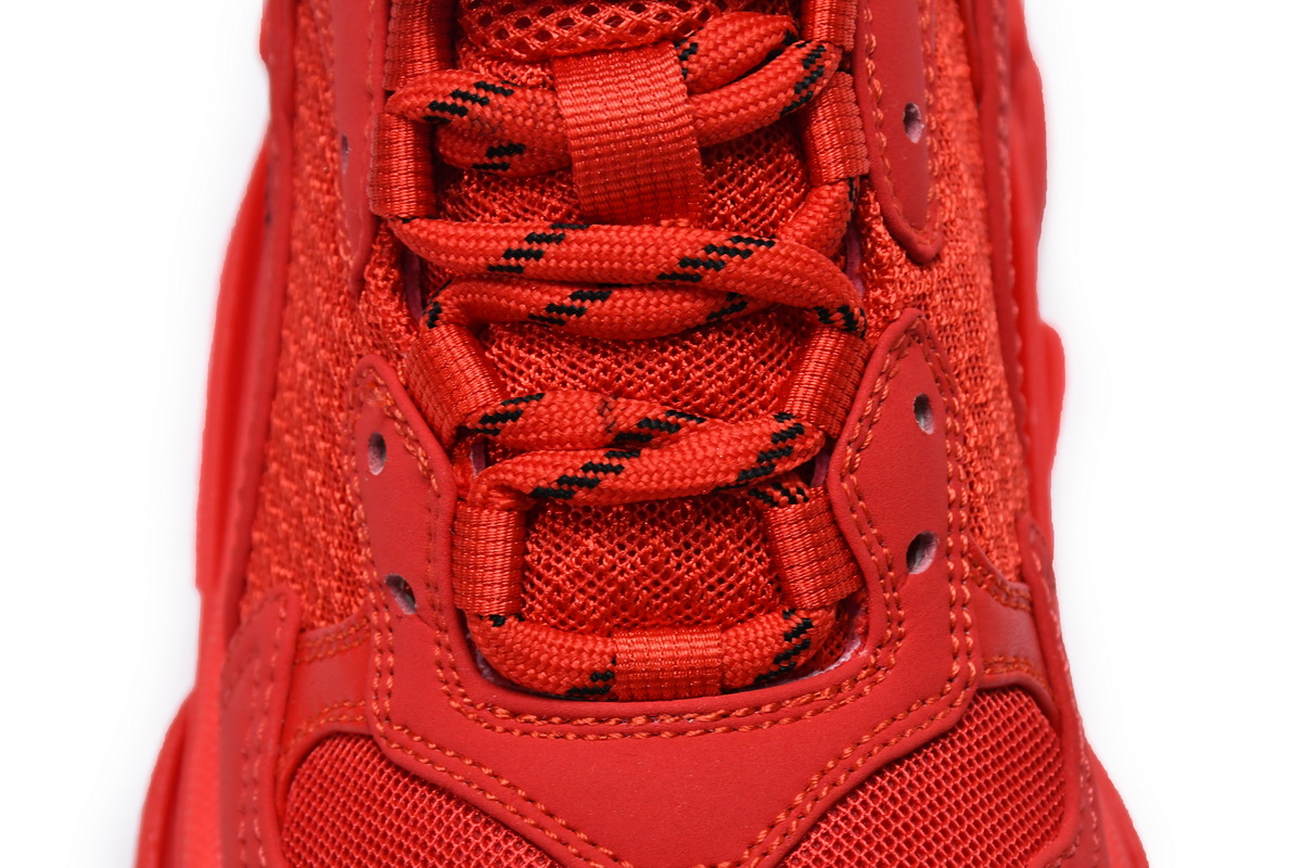 Balenciaga Triple S Dark Red 536737 W2FA1 9012 - Premium Sneakers Balenciaga Triple S Dark Red 536737 W2FA1 9012 - Premium Sneakers
