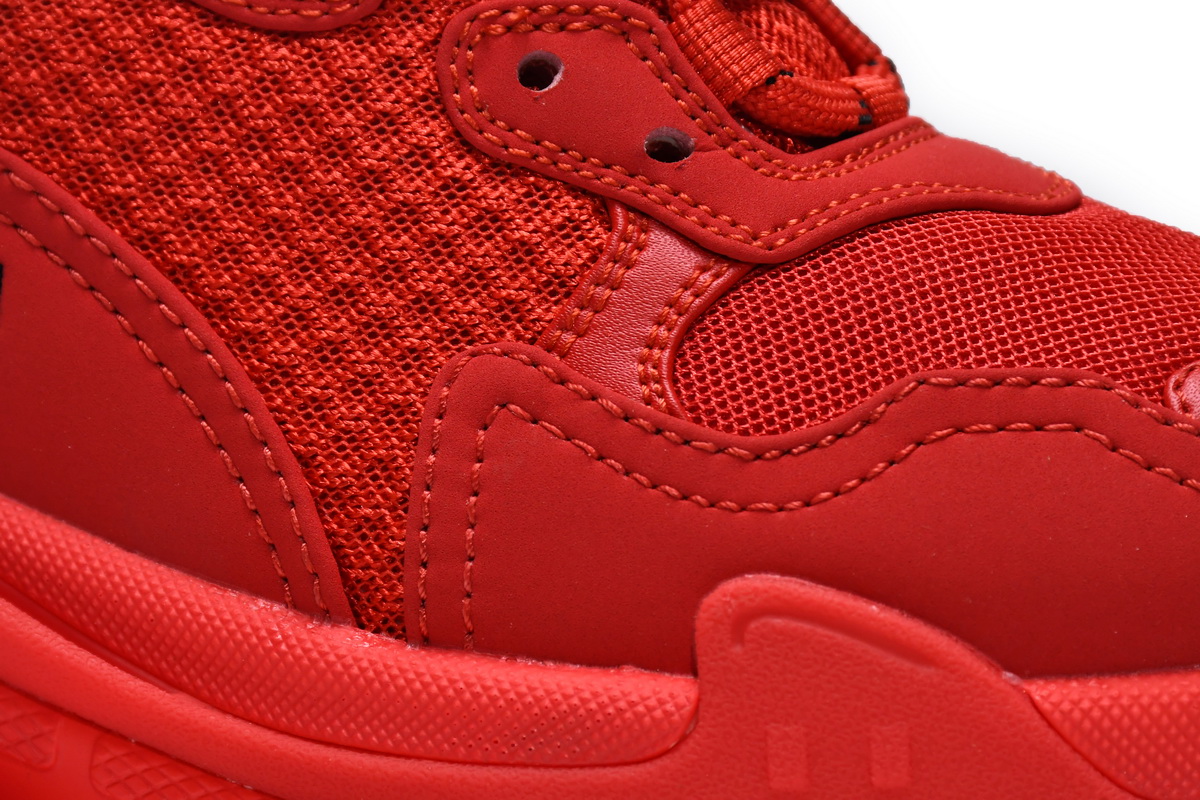 Balenciaga Triple S Dark Red 536737 W2FA1 9012 - Premium Sneakers Balenciaga Triple S Dark Red 536737 W2FA1 9012 - Premium Sneakers