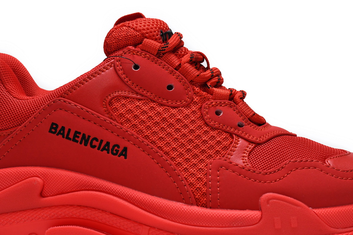 Balenciaga Triple S Dark Red 536737 W2FA1 9012 - Premium Sneakers Balenciaga Triple S Dark Red 536737 W2FA1 9012 - Premium Sneakers