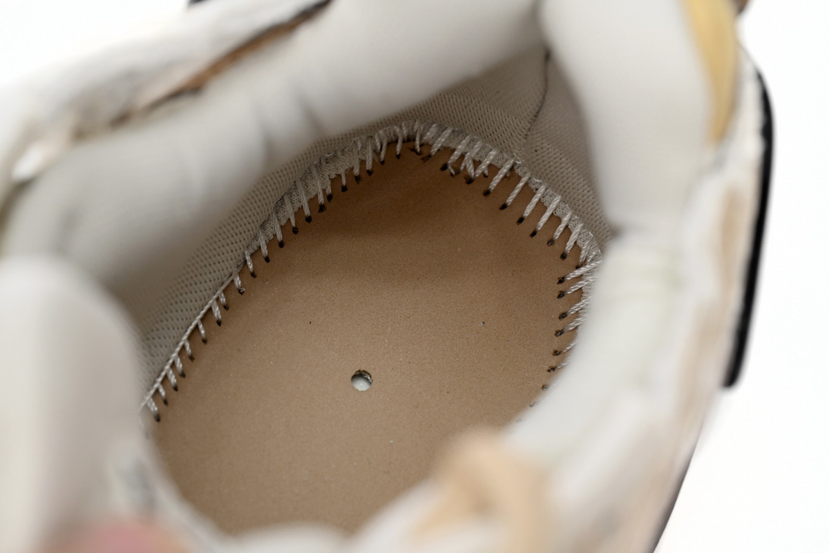 Balenciaga Runner Sneaker 'Beige' 677403 W3RB3 9891 - Shop Now for Stylish Comfort Balenciaga Runner Sneaker 'Beige' 677403 W3RB3 9891 - Shop Now for Stylish Comfort