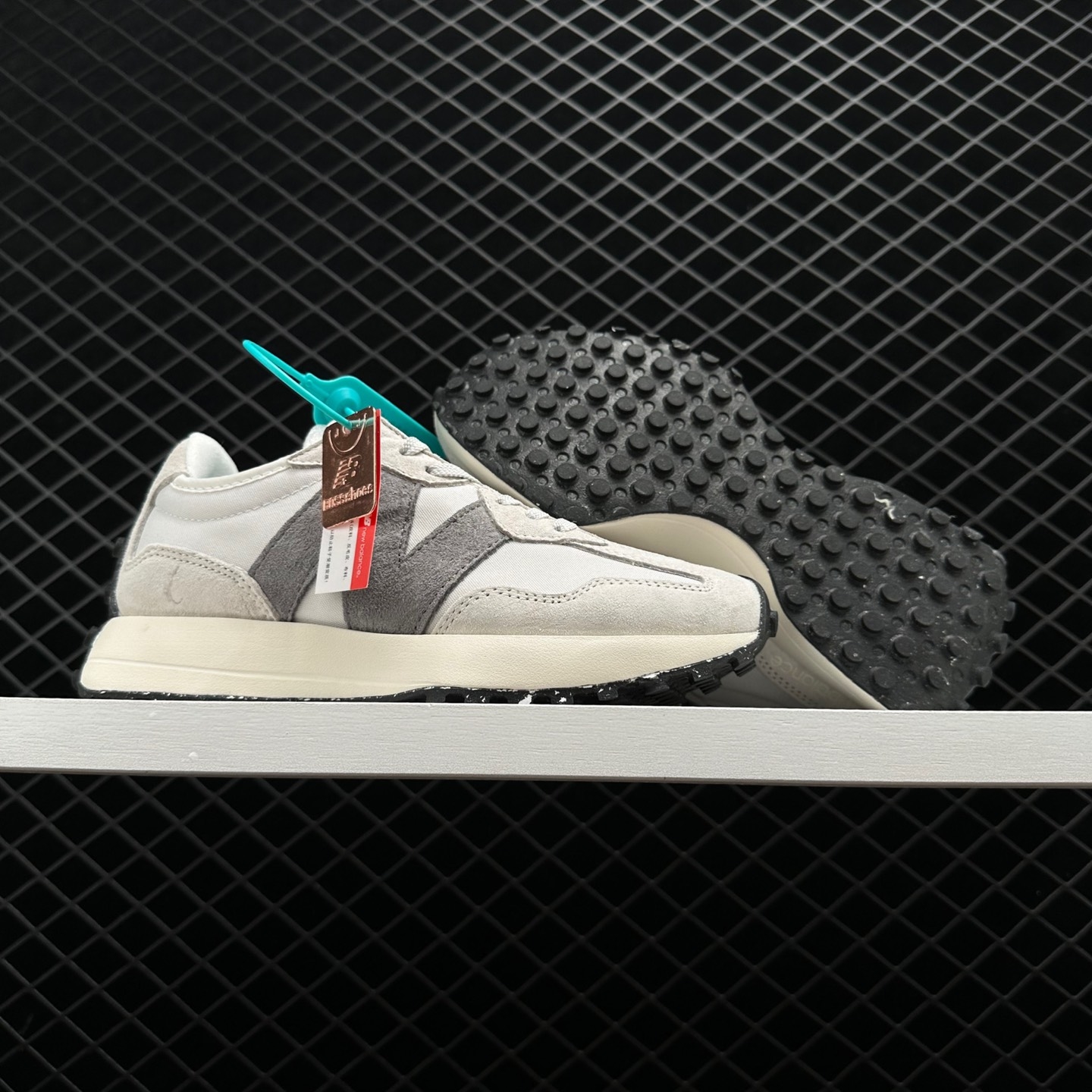 New Balance 327 'Nimbus Cloud' MS327WE - Effortlessly Stylish Footwear New Balance 327 'Nimbus Cloud' MS327WE - Effortlessly Stylish Footwear