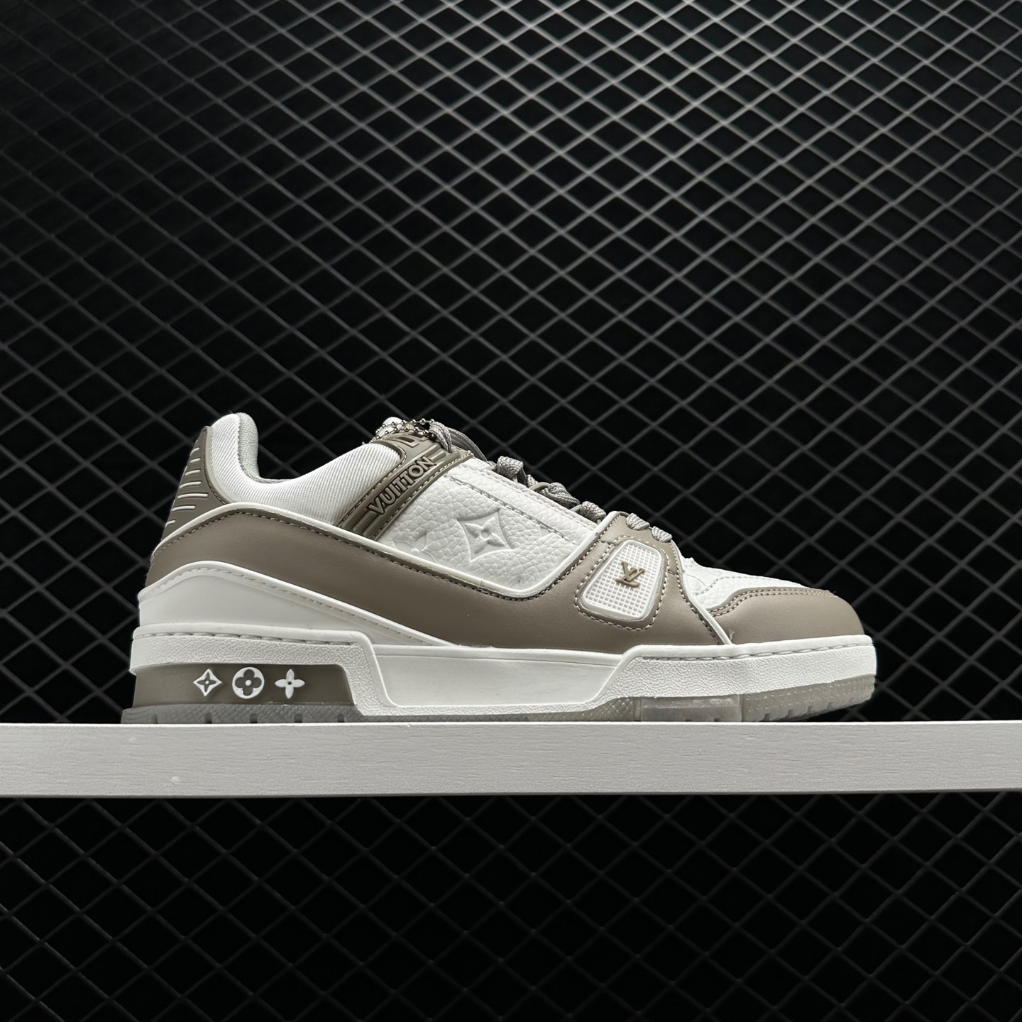 Louis Vuitton Trainer Sneaker Grey 1A9VOS | Premium Designer Footwear Louis Vuitton Trainer Sneaker Grey 1A9VOS | Premium Designer Footwear