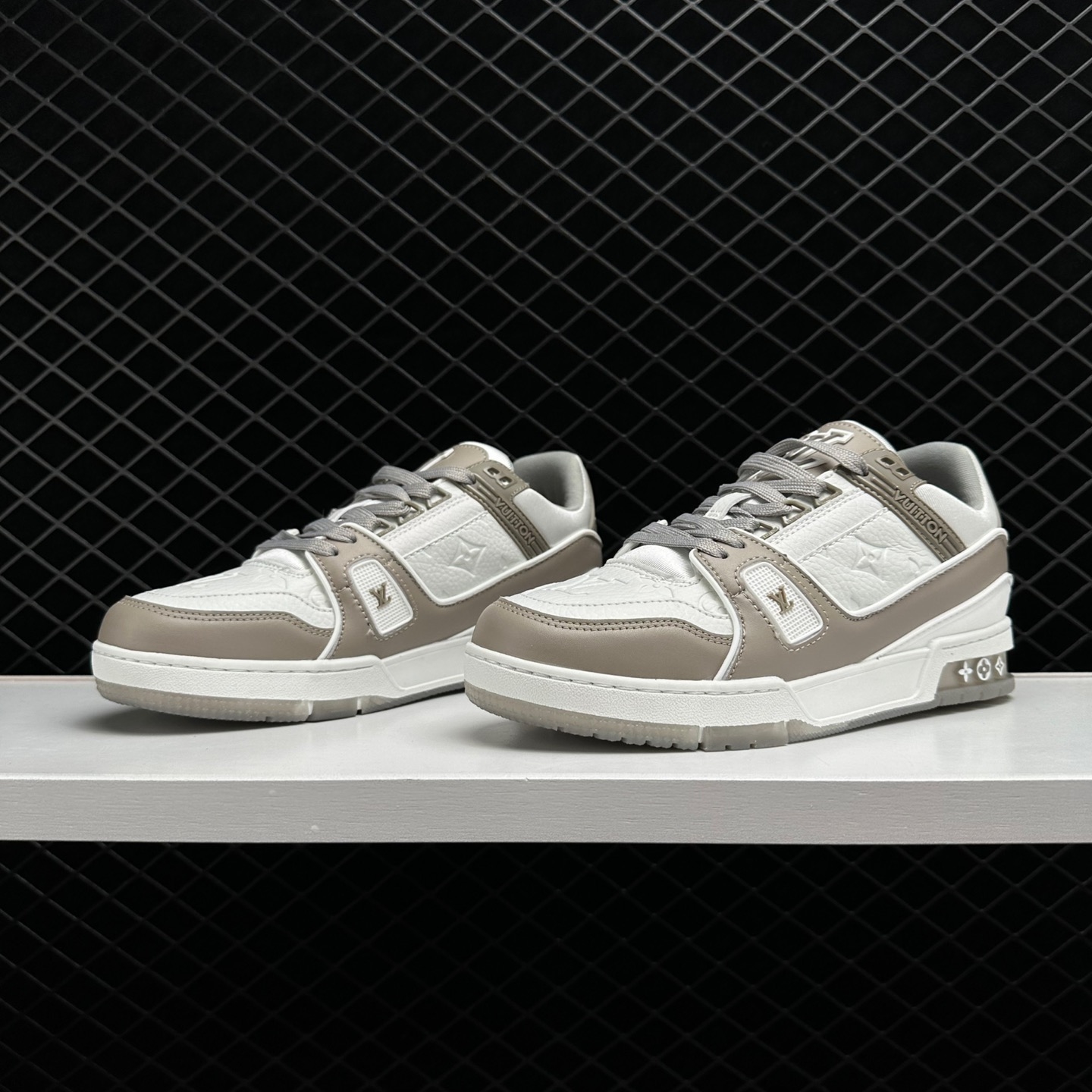 Louis Vuitton Trainer Sneaker Grey 1A9VOS | Premium Designer Footwear Louis Vuitton Trainer Sneaker Grey 1A9VOS | Premium Designer Footwear