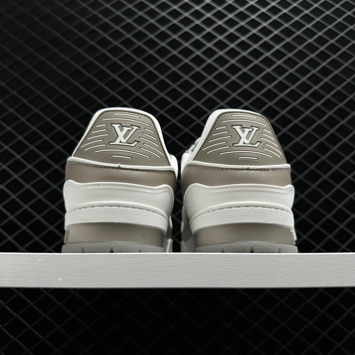 Louis Vuitton Trainer Sneaker Grey 1A9VOS | Premium Designer Footwear Louis Vuitton Trainer Sneaker Grey 1A9VOS | Premium Designer Footwear