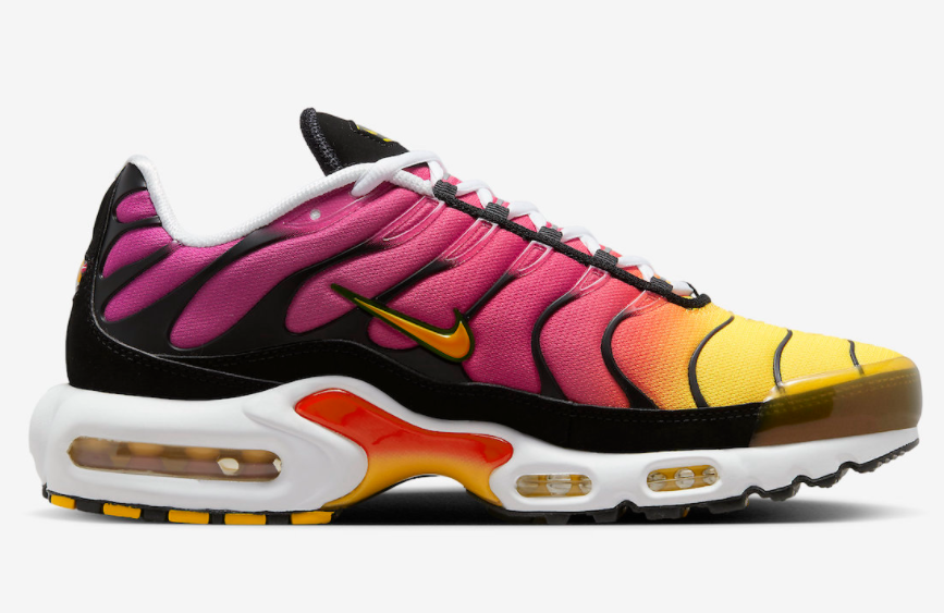 Nike Air Max Plus OG Gold Raspberry Red DX0755-600 - Stylish and Comfortable Sneakers Nike Air Max Plus OG Gold Raspberry Red DX0755-600 - Stylish and Comfortable Sneakers
