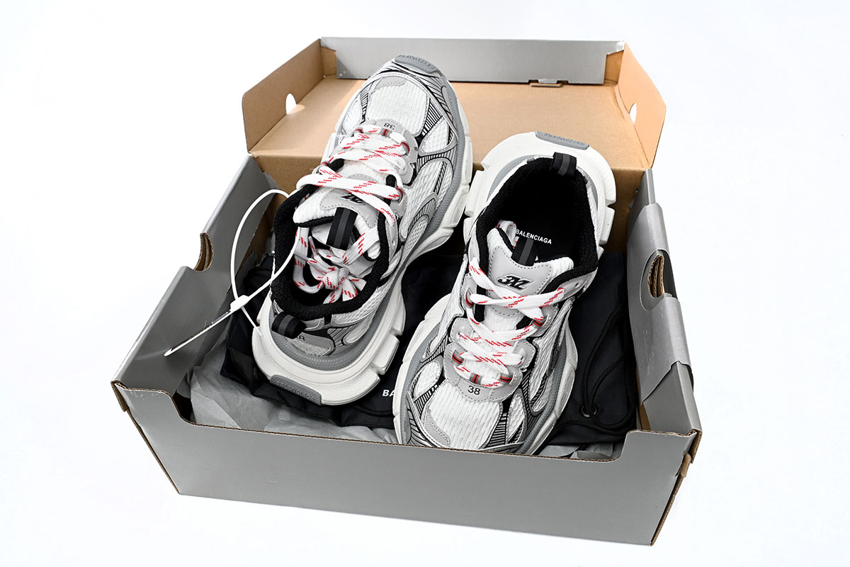 Balenciaga 3XL Grey 734733 W2RB5 2801 - Shop Now for Exclusive Style! Balenciaga 3XL Grey 734733 W2RB5 2801 - Shop Now for Exclusive Style!