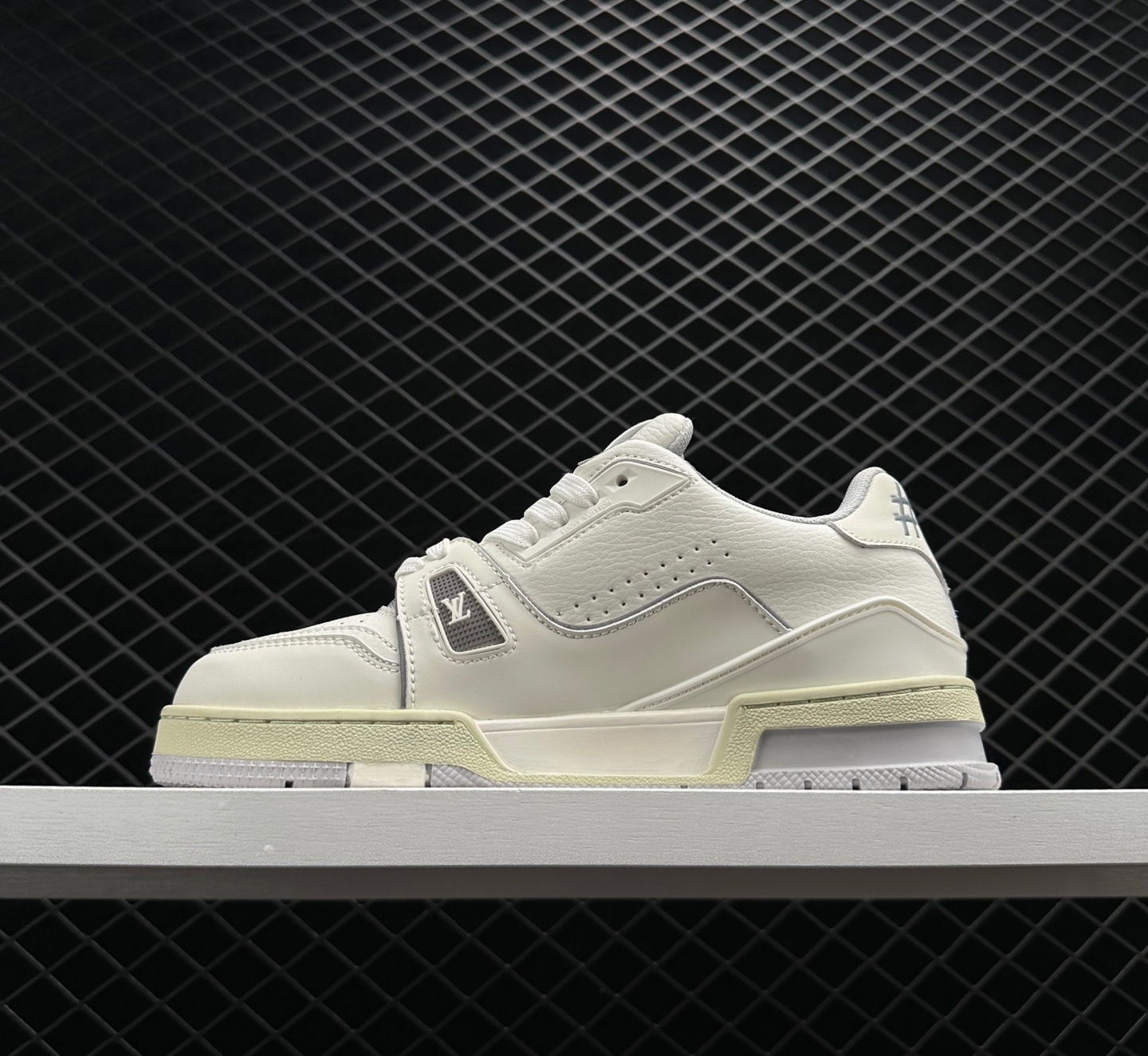 Louis Vuitton LV Trainer White Low Trainers | Authentic Leather Shoes Louis Vuitton LV Trainer White Low Trainers | Authentic Leather Shoes