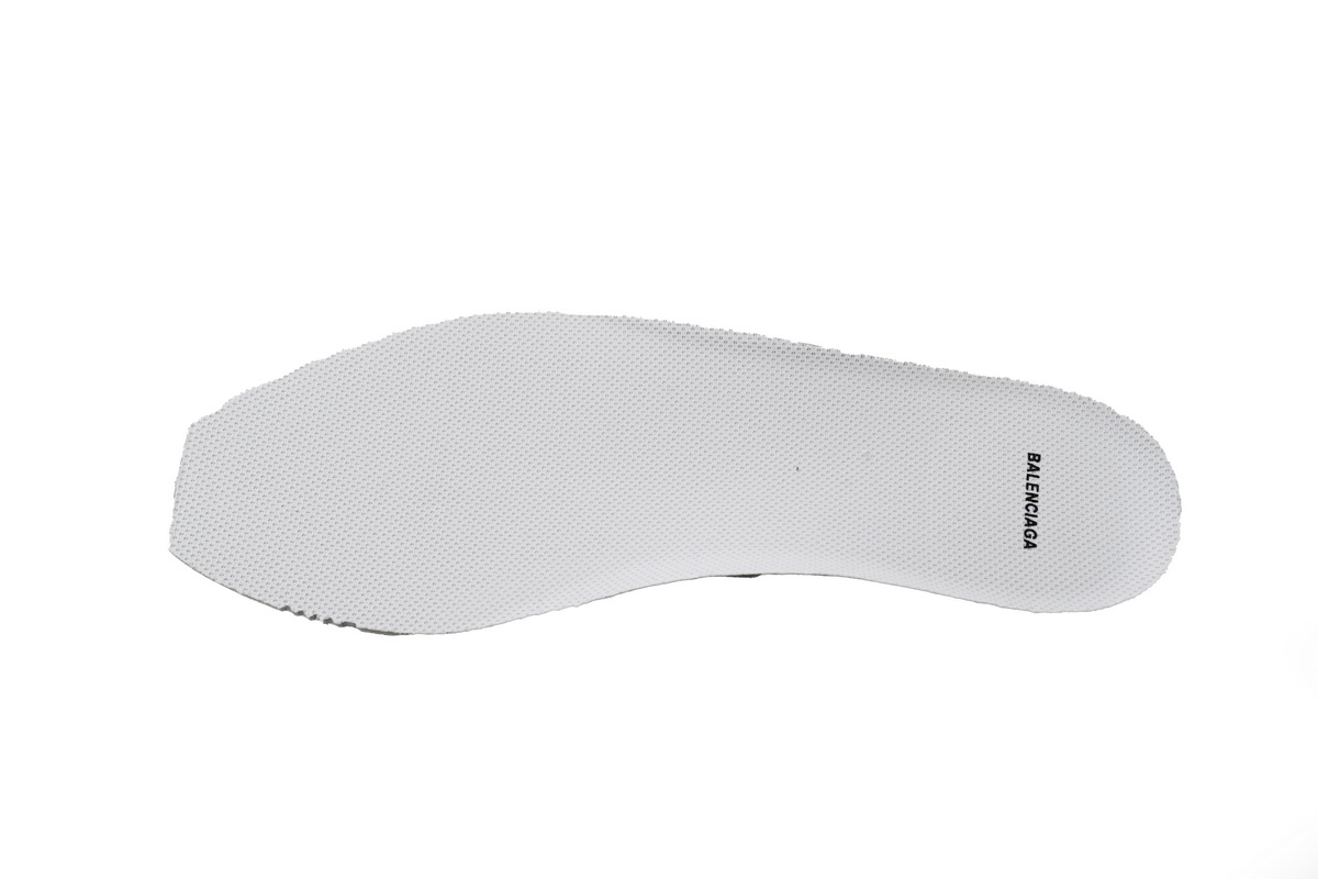 Balenciaga 3XL White 734733 W2RG3 1203 - Stylish and Luxurious Clothing for Men Balenciaga 3XL White 734733 W2RG3 1203 - Stylish and Luxurious Clothing for Men