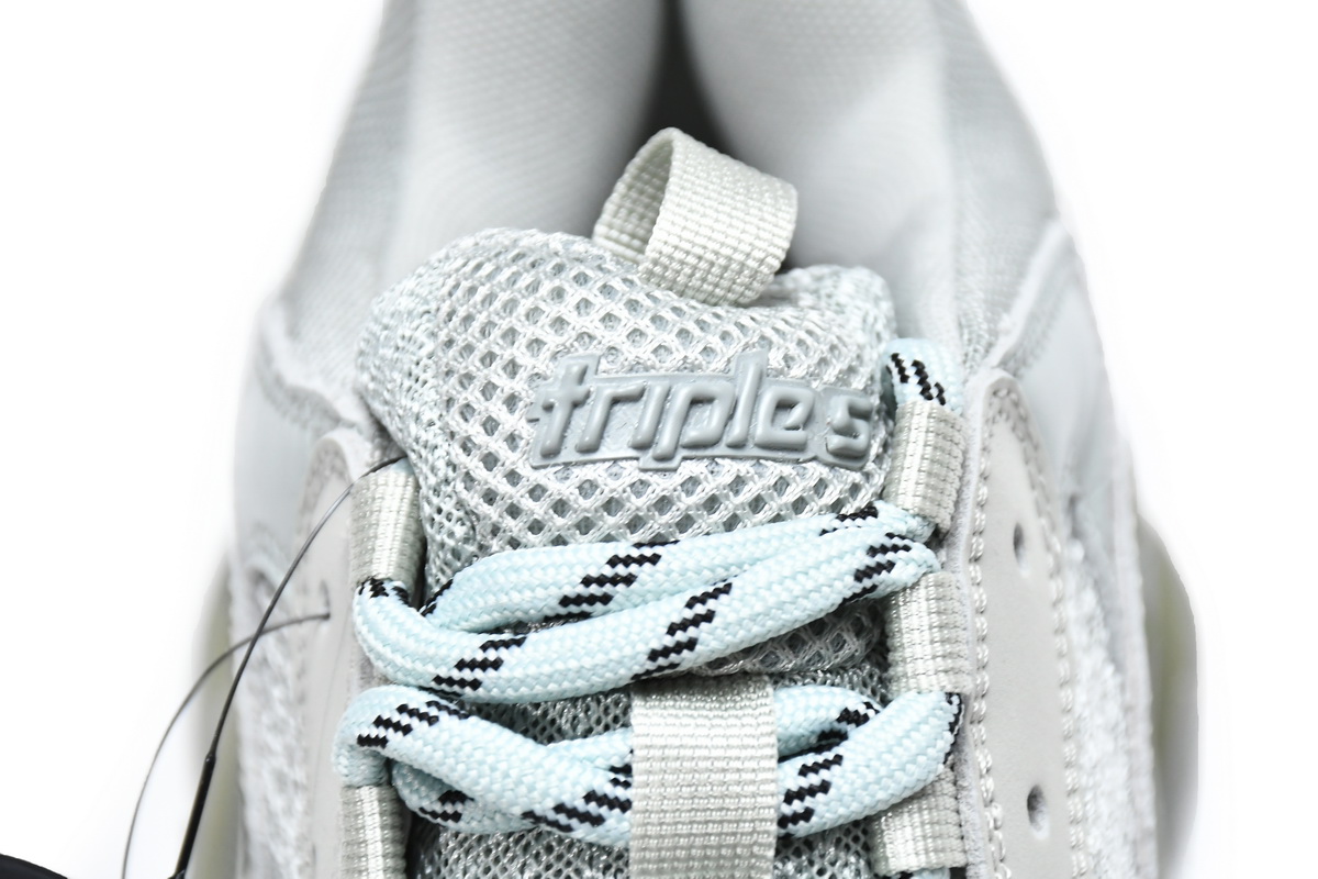 Balenciaga Triple S Sneaker Clear Sole - Stylish and Trendy Footwear Balenciaga Triple S Sneaker Clear Sole - Stylish and Trendy Footwear