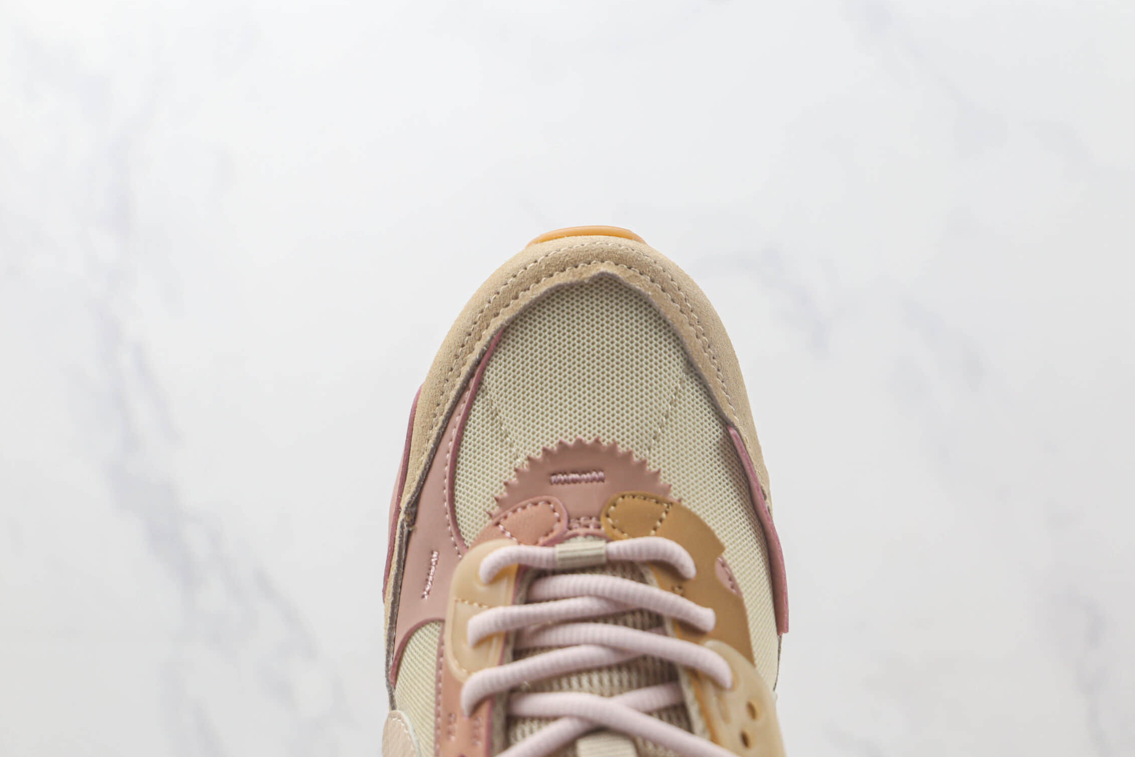 Nike Air Max 90 Futura DM9922-100 | Futuristic Design, Exceptional Comfort Nike Air Max 90 Futura DM9922-100 | Futuristic Design, Exceptional Comfort