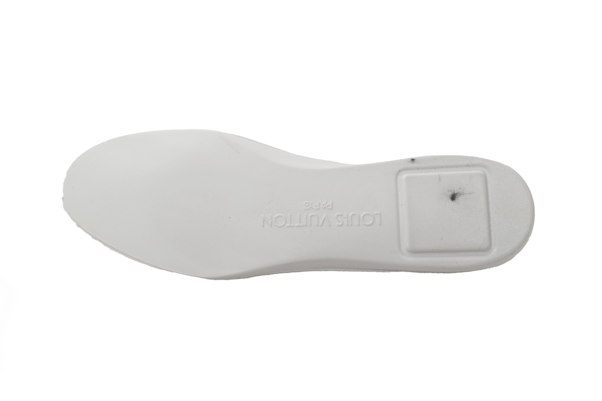 Louis Vuitton Trainer #54 Signature Red White 1AANFH - Stylish and Iconic Footwear Louis Vuitton Trainer #54 Signature Red White 1AANFH - Stylish and Iconic Footwear