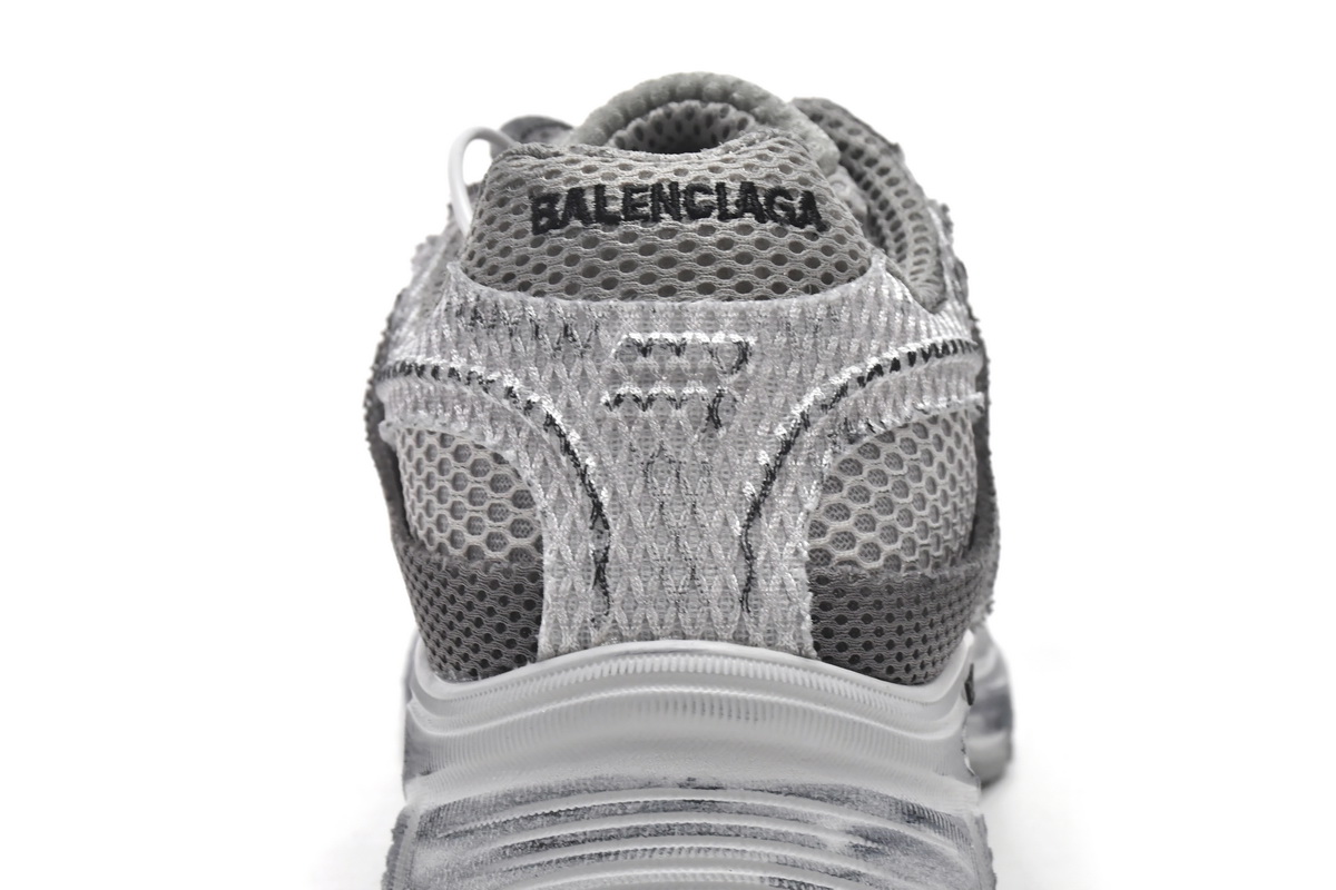 Balenciaga Phantom Sneaker Grey 679339 W2E91 1715 - Stylish and Comfortable Footwear Balenciaga Phantom Sneaker Grey 679339 W2E91 1715 - Stylish and Comfortable Footwear
