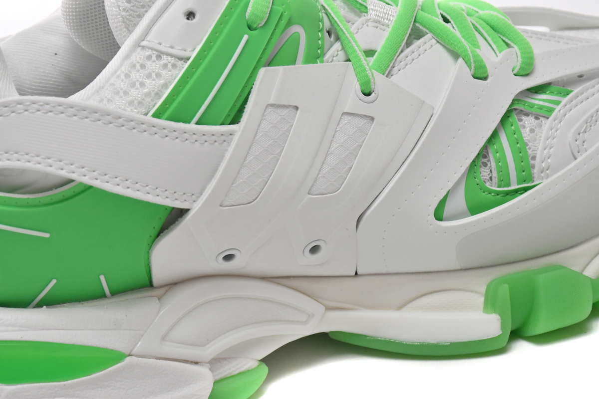 Balenciaga Tess S. White Green 542023 W3HL1: Stylish Sneakers for the Fashion Forward Balenciaga Tess S. White Green 542023 W3HL1: Stylish Sneakers for the Fashion Forward