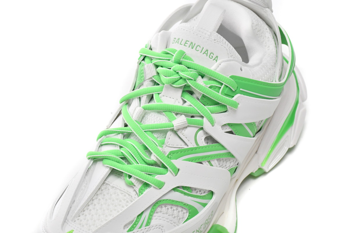 Balenciaga Tess S. White Green 542023 W3HL1: Stylish Sneakers for the Fashion Forward Balenciaga Tess S. White Green 542023 W3HL1: Stylish Sneakers for the Fashion Forward