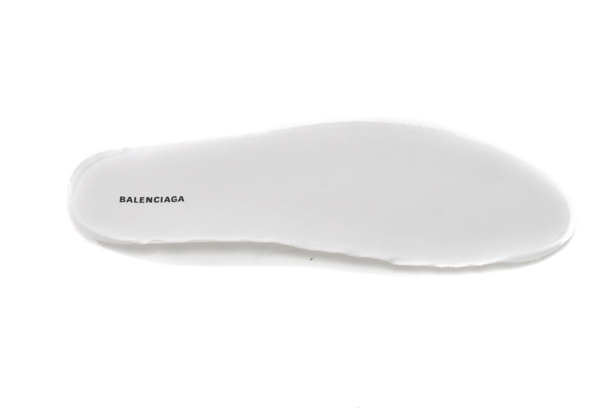 Balenciaga Tess S. White Green 542023 W3HL1: Stylish Sneakers for the Fashion Forward Balenciaga Tess S. White Green 542023 W3HL1: Stylish Sneakers for the Fashion Forward