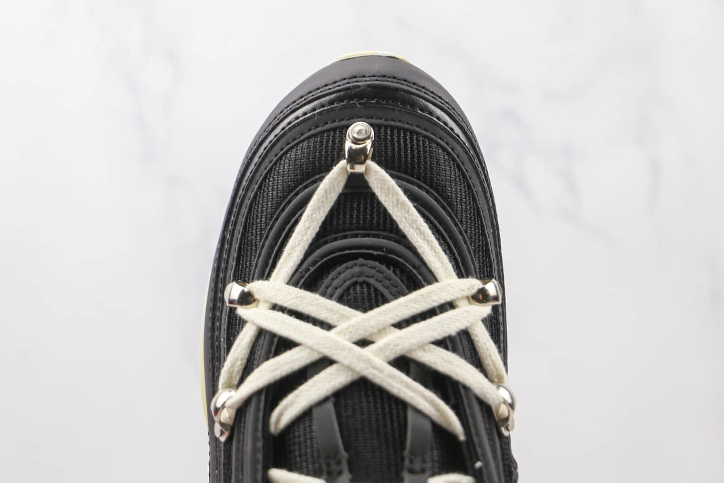 Nike Air Max 97 'Black' 921826-001 - Stylish and Sleek Running Shoes Nike Air Max 97 'Black' 921826-001 - Stylish and Sleek Running Shoes