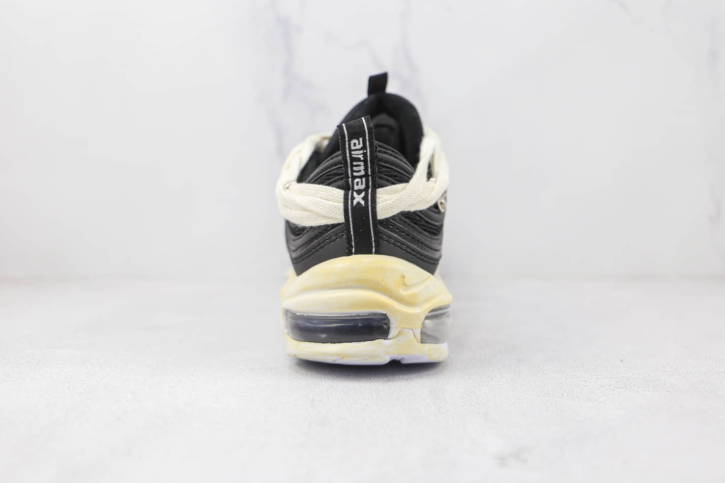 Nike Air Max 97 'Black' 921826-001 - Stylish and Sleek Running Shoes Nike Air Max 97 'Black' 921826-001 - Stylish and Sleek Running Shoes