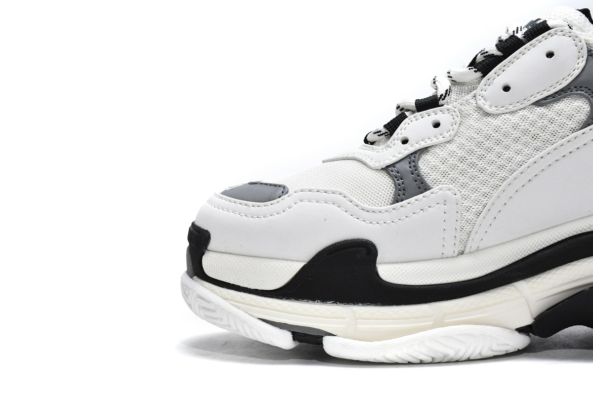 Balenciaga Triple S White Grey 536737 - Stylish and Versatile Footwear Balenciaga Triple S White Grey 536737 - Stylish and Versatile Footwear