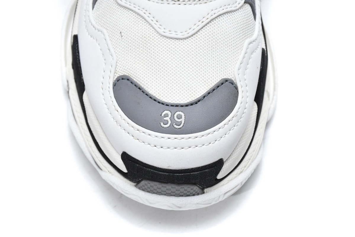 Balenciaga Triple S White Grey 536737 - Stylish and Versatile Footwear Balenciaga Triple S White Grey 536737 - Stylish and Versatile Footwear