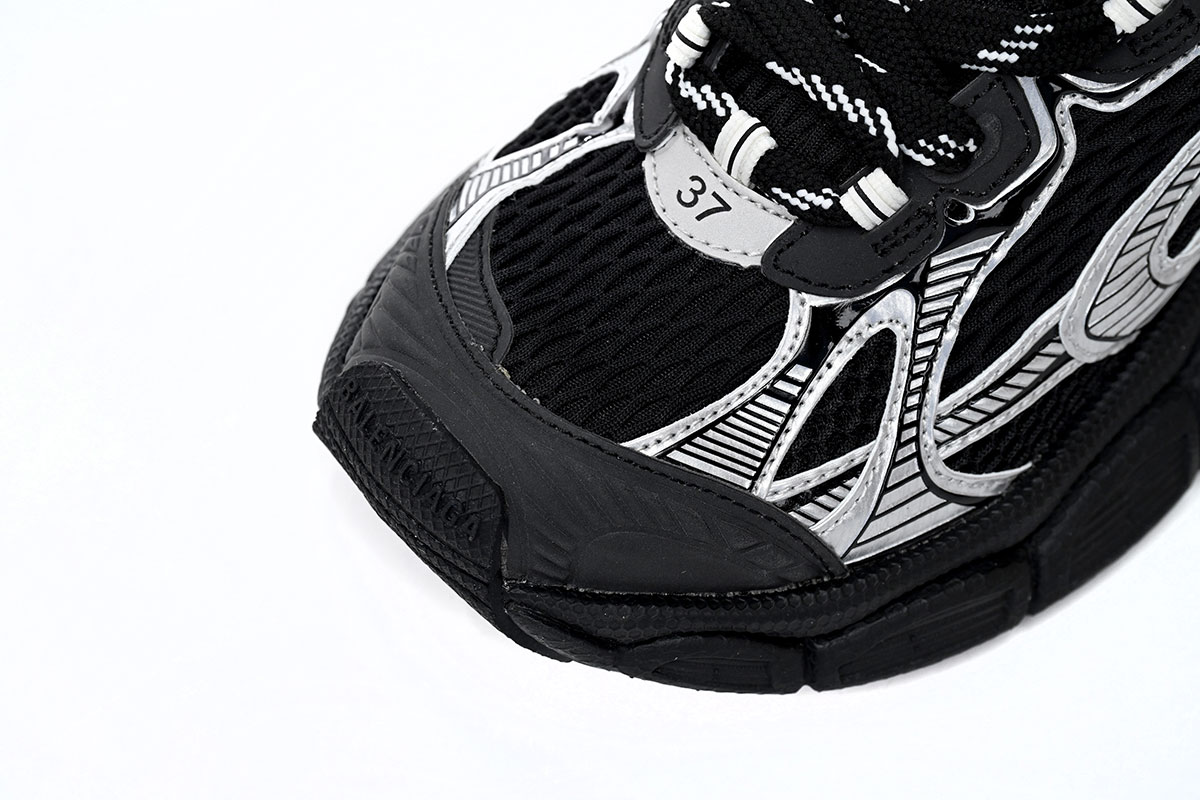 Balenciaga 3XL Silver 734733 W2RB5 0218 - Authentic Luxury Fashion | Free Shipping Balenciaga 3XL Silver 734733 W2RB5 0218 - Authentic Luxury Fashion | Free Shipping