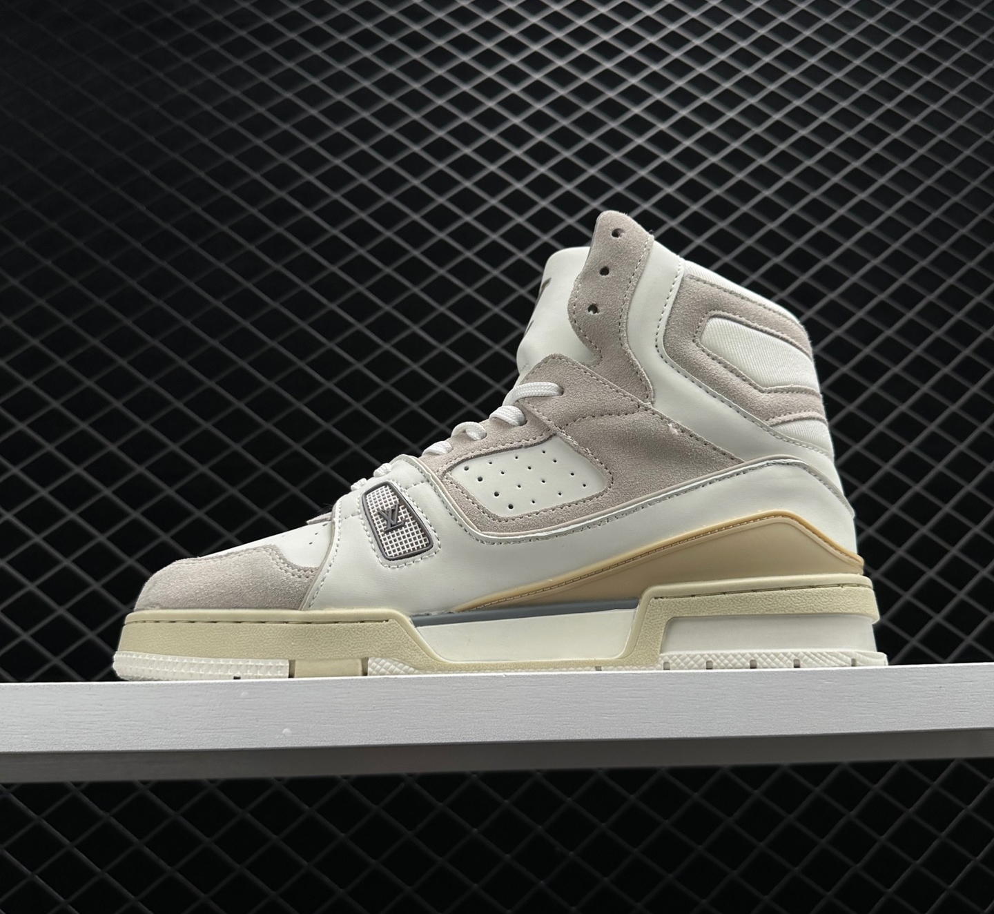 Louis Vuitton LV Trainer High Sneakers White - Premium Luxury Footwear Louis Vuitton LV Trainer High Sneakers White - Premium Luxury Footwear