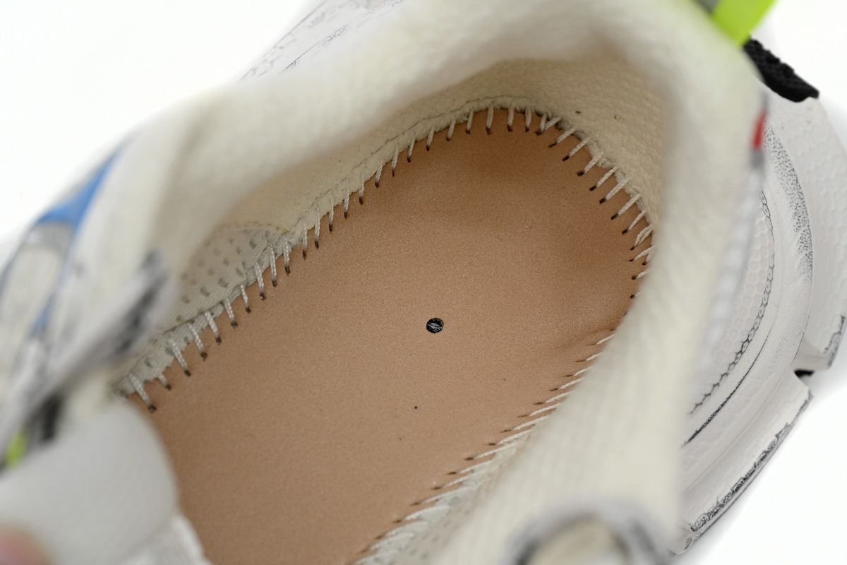 Balenciaga 3XL White Multicolor 734734 W3XL5 9645 - Premium Fashion Statement Balenciaga 3XL White Multicolor 734734 W3XL5 9645 - Premium Fashion Statement