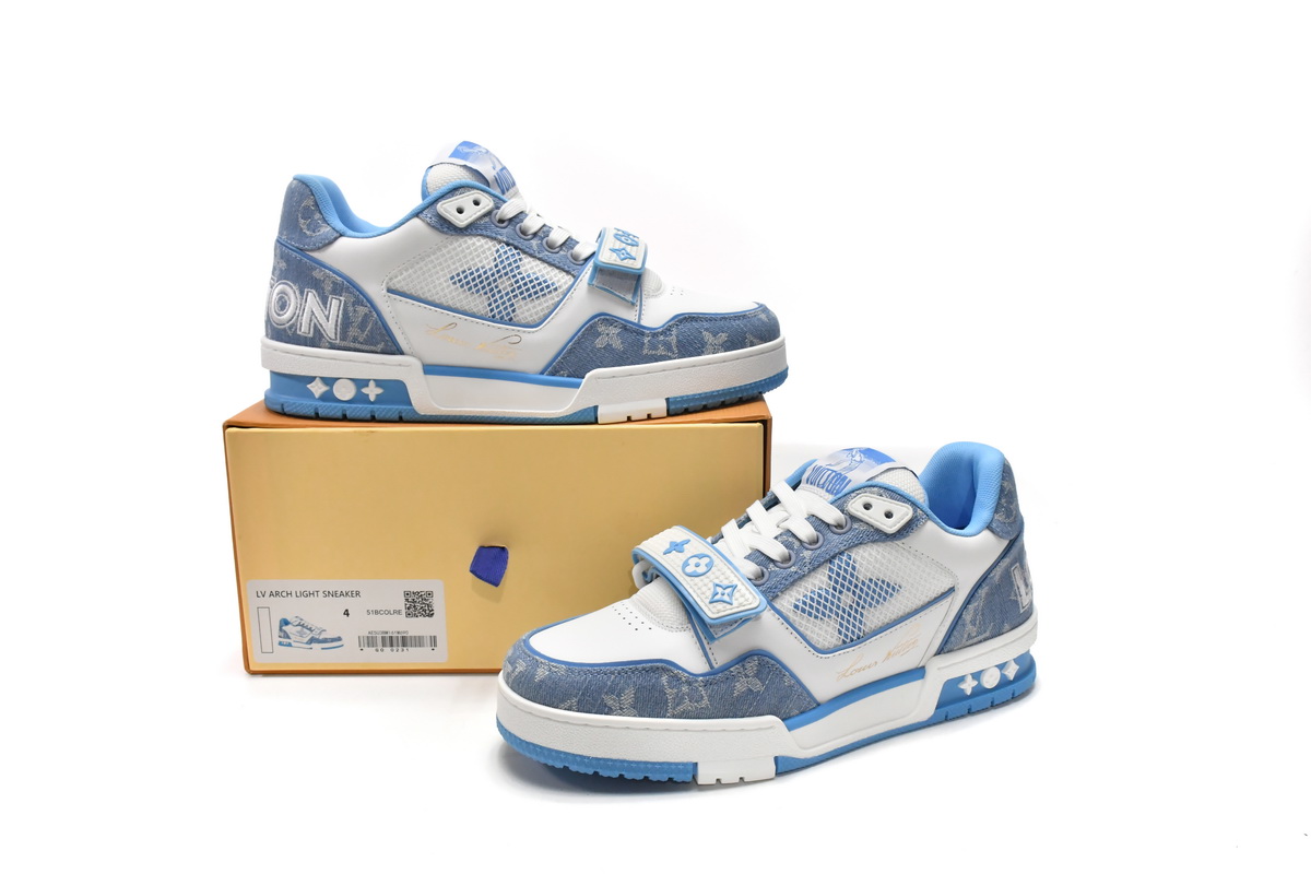 Louis Vuitton Trainer Blue GO0232: Sophisticated elegance meets sporty style Louis Vuitton Trainer Blue GO0232: Sophisticated elegance meets sporty style