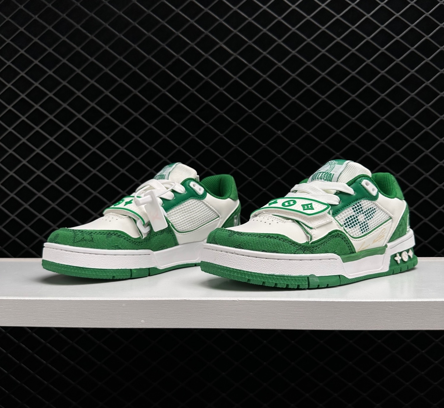 Louis Vuitton Green Mesh Trainers: High-Quality Athletic Footwear Louis Vuitton Green Mesh Trainers: High-Quality Athletic Footwear