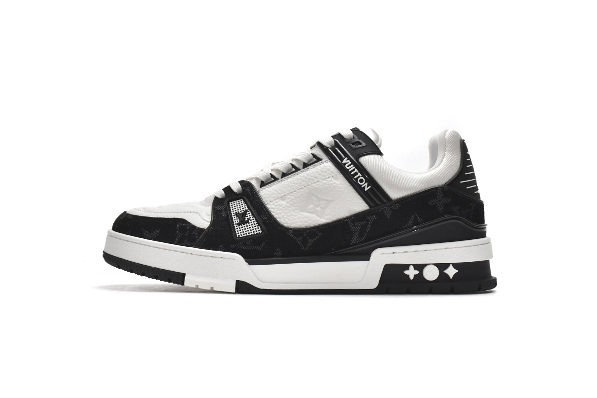 Louis Vuitton Trainer Black & White VL1202: Iconic Style with Timeless Sophistication Louis Vuitton Trainer Black & White VL1202: Iconic Style with Timeless Sophistication