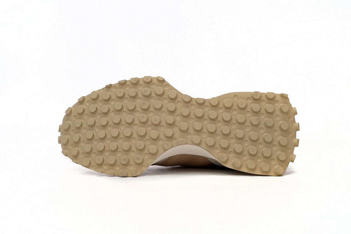 New Balance 327 Light Grey WS327MS | Sleek Sneakers for All-Day Comfort New Balance 327 Light Grey WS327MS | Sleek Sneakers for All-Day Comfort