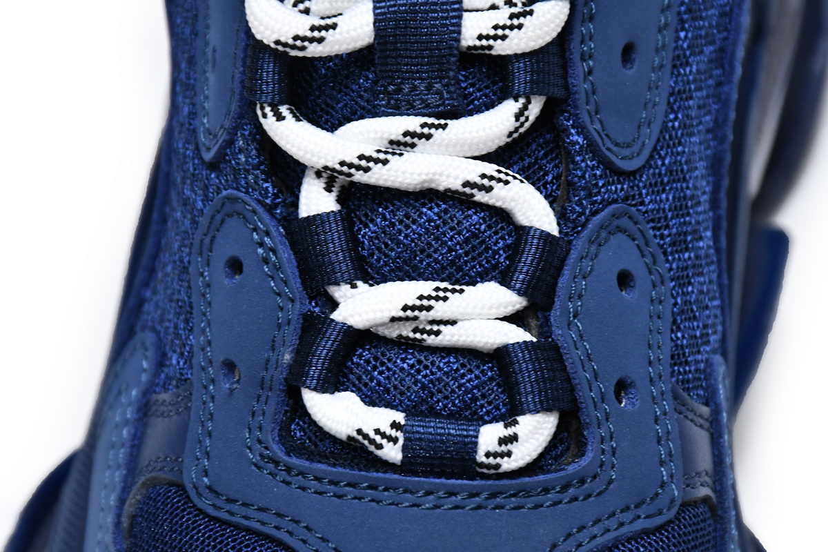 Balenciaga Triple S Navy Sneaker 541624 W091 4107 - Limited Edition! Balenciaga Triple S Navy Sneaker 541624 W091 4107 - Limited Edition!