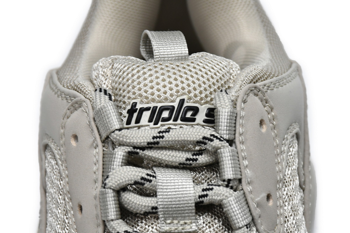 Balenciaga Triple S Rice Ash 534737 W2FW1 9700 - Exclusive Stylish Sneakers Balenciaga Triple S Rice Ash 534737 W2FW1 9700 - Exclusive Stylish Sneakers