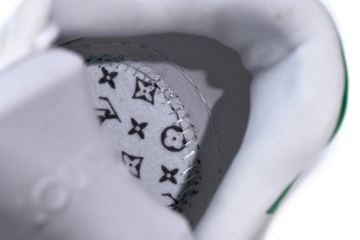 Louis Vuitton Trainer White Green 1A98UX - Premium Designer Footwear Louis Vuitton Trainer White Green 1A98UX - Premium Designer Footwear